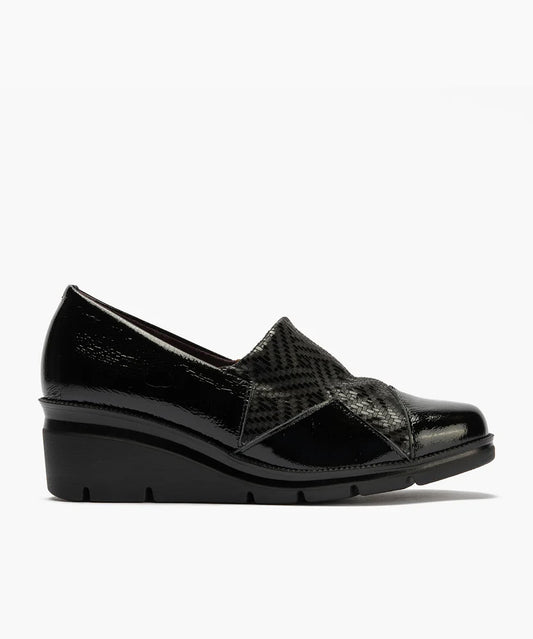 Zapato Pitillos 11531 Charol Cuña Negro