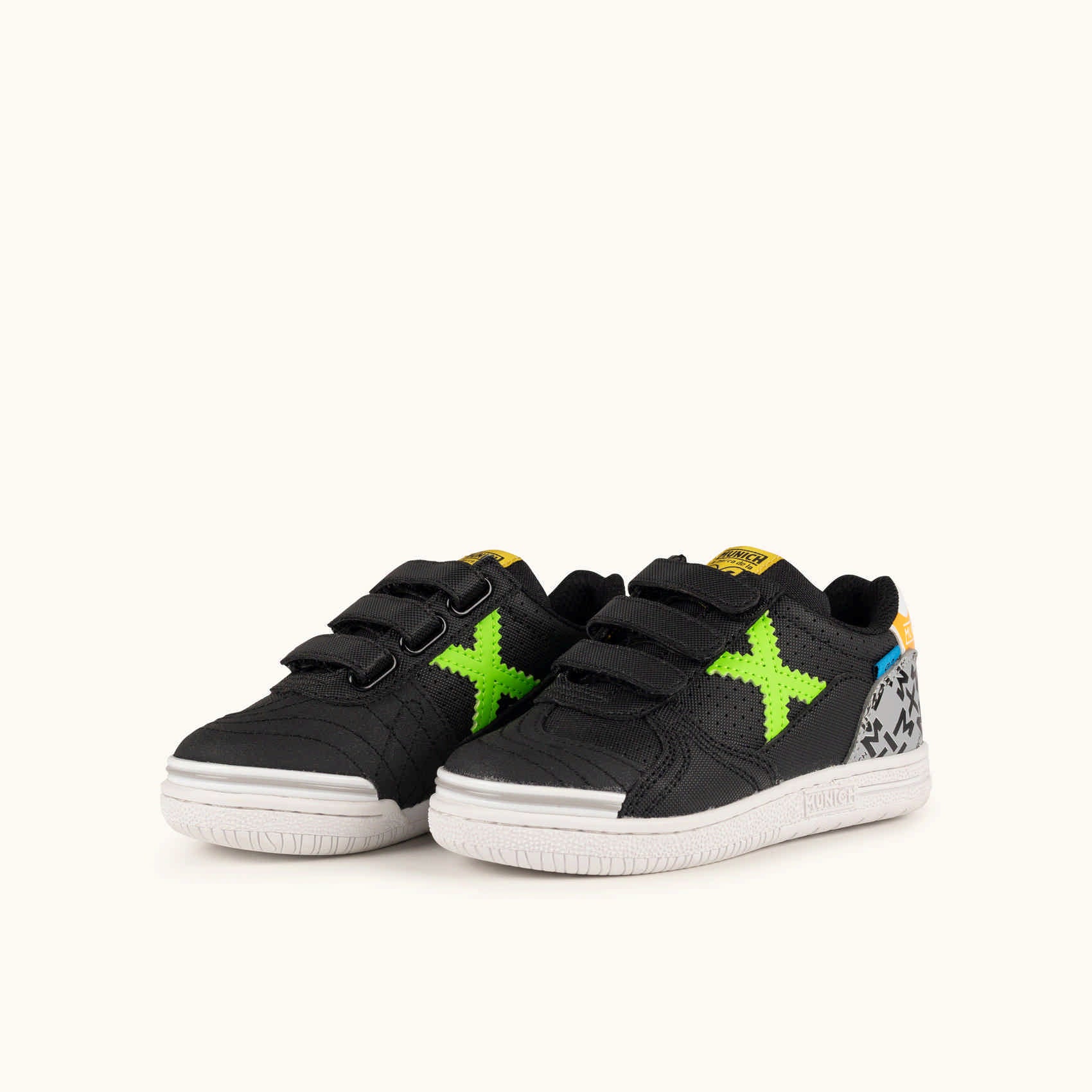 Deportivo Munich 1514467 G-3 Kid Velcro  Sala Negro