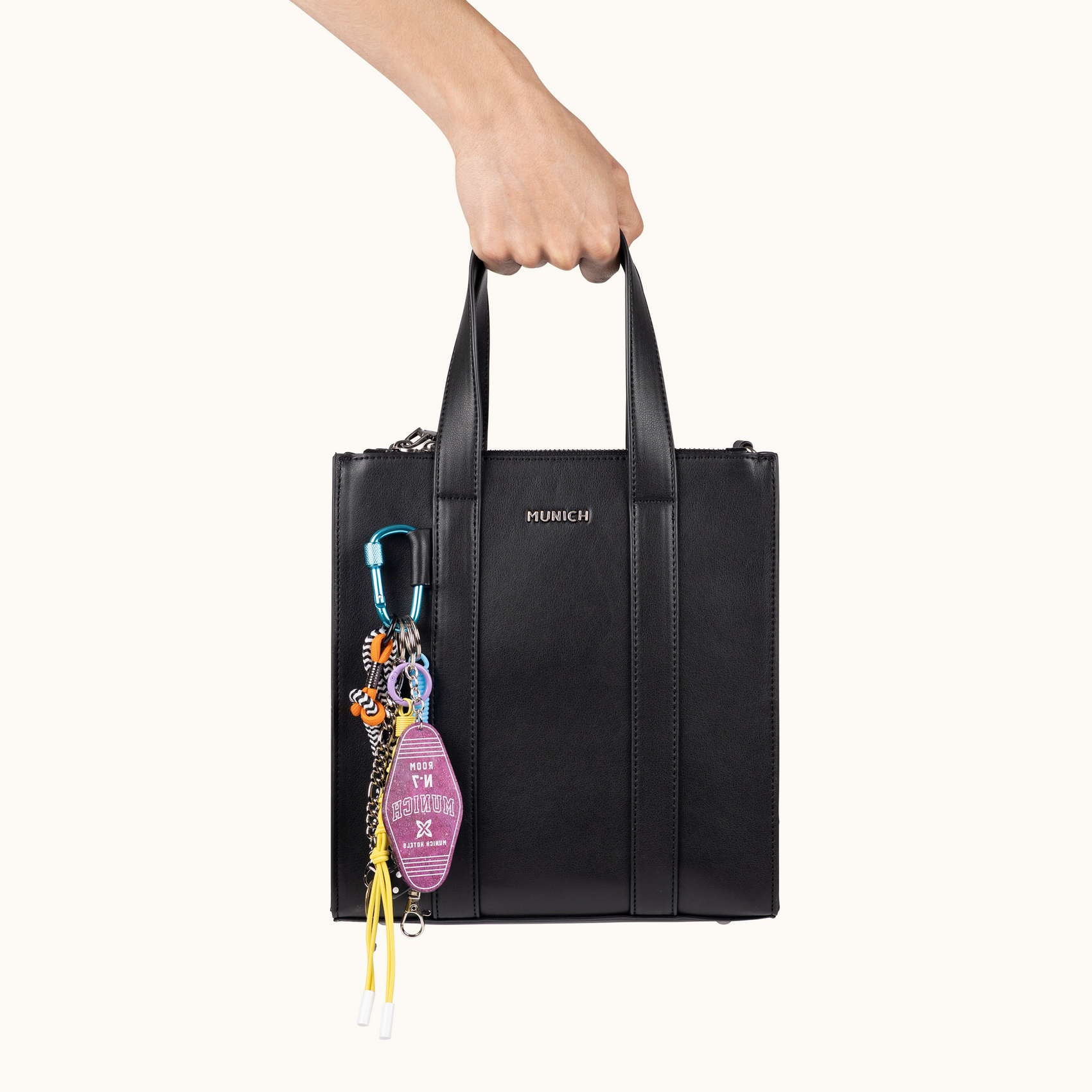 Bolso MUNICH 7113582 CROSSBODY TOTE NEGRO