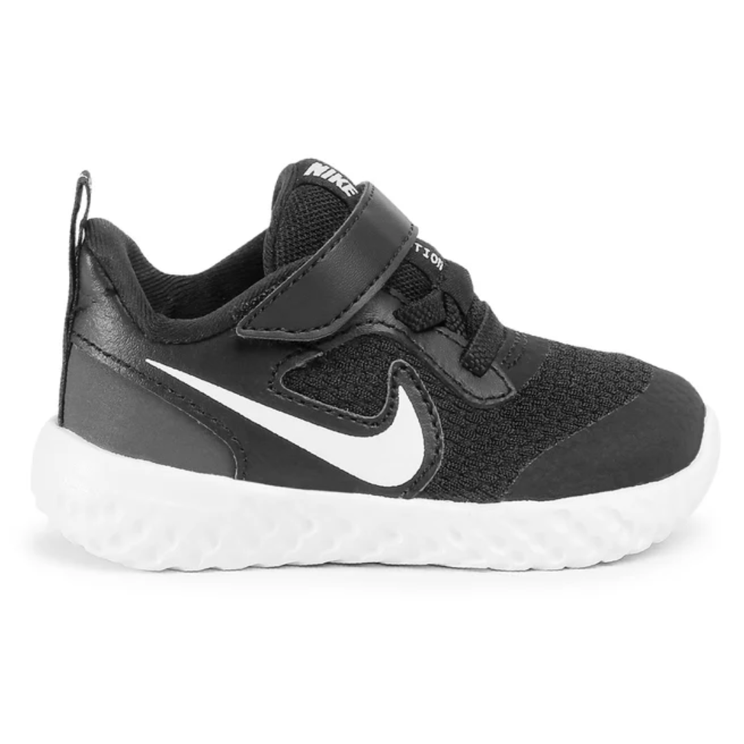 deportivo-nike-revolution-5-tdv-BQ5673-003-negro