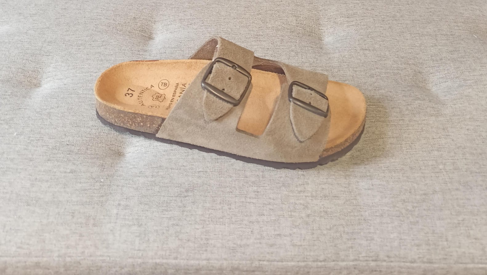 Sandalia 15023S Tierra