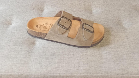 Sandalia 15023S Tierra
