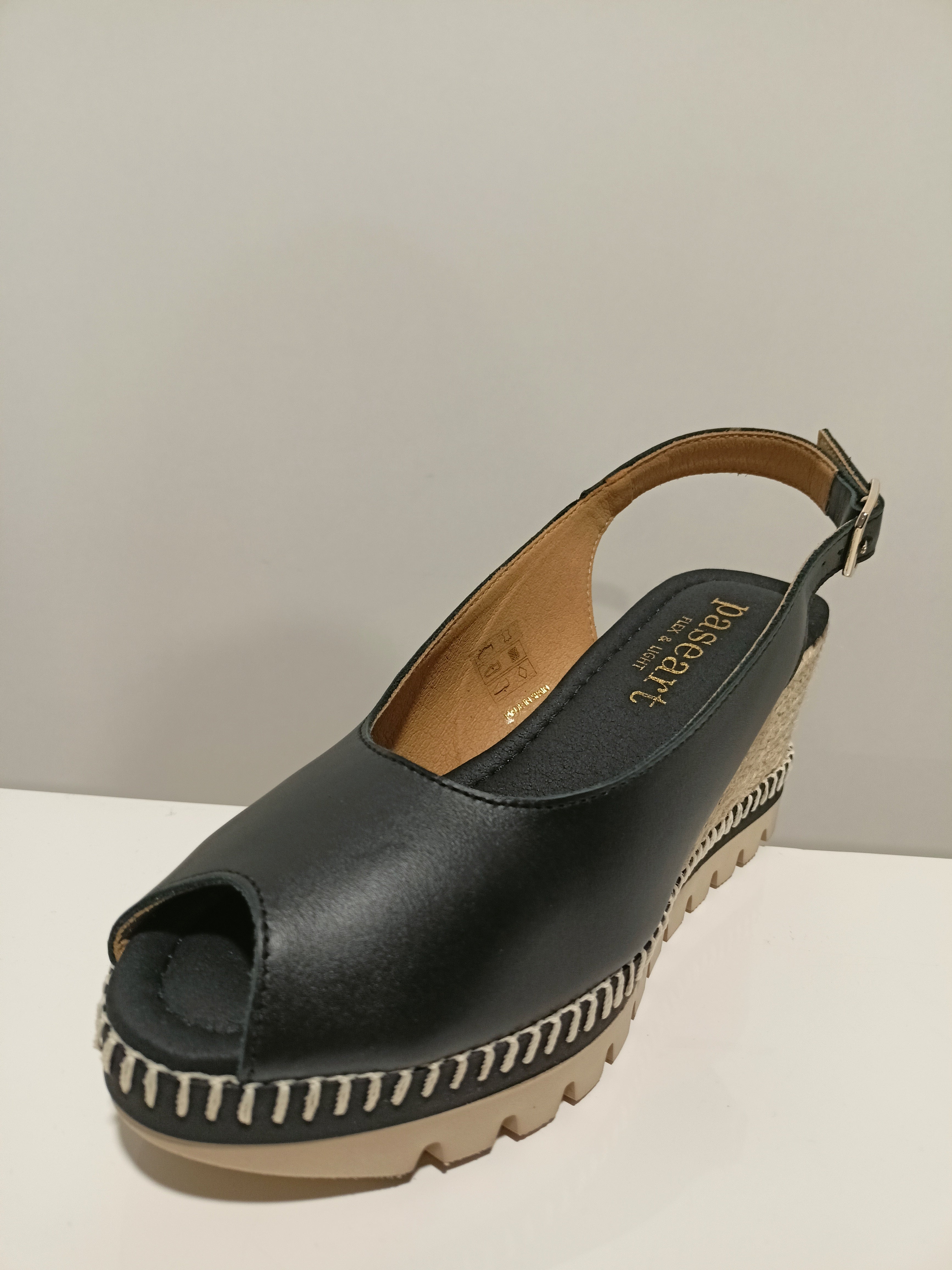 Sandalia PASEART MTcl/NP924 NEGRO