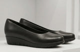 Zapato 10557 Chamby con cuña, de piel negro